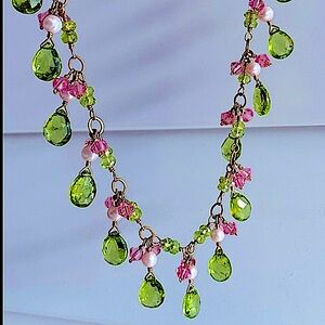 Turmaline teardrops pink Swarovski Crystal Gold with tiny real pearls necklace